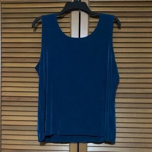 Units Petite Shimmer Green Sleeveless Shirt Petite XL